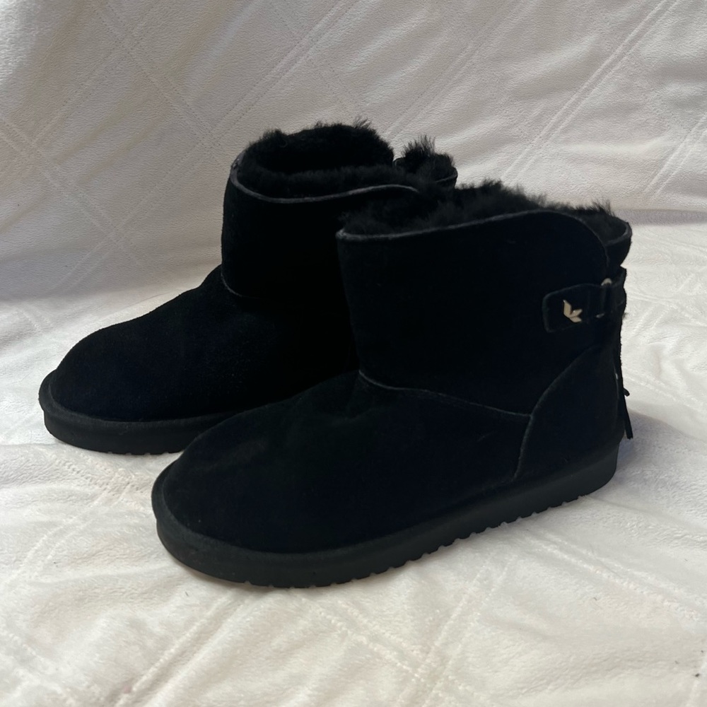 ❤️‍🔥 KOOLABURRA BY UGG MINI BOOTS
